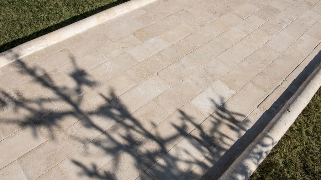 Ivory Premium Travertine